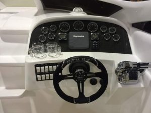 Lancha Real Power 315